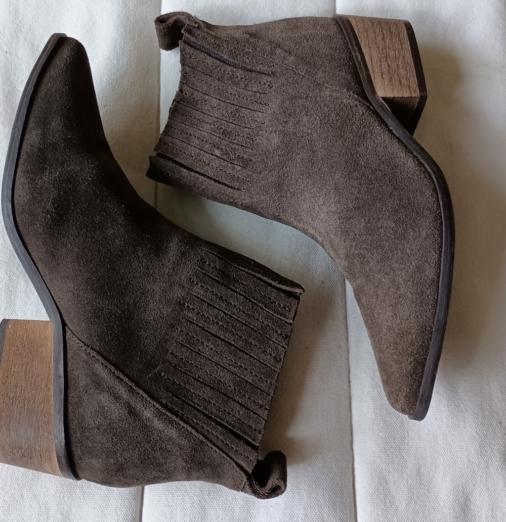 Coconuts By Matisse Elegant Brown Suede leather Ankle Boots_6
